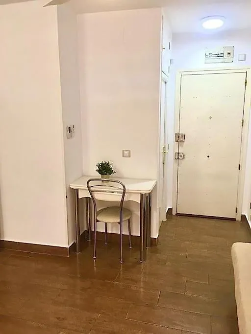 Confortable Estudio A 200 Metros De La Playa Benalmadena