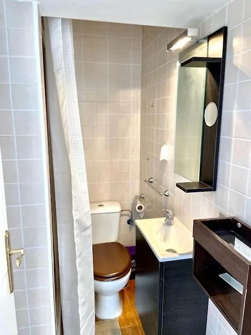 Confortable Estudio A 200 Metros De La Playa Benalmadena 0*,